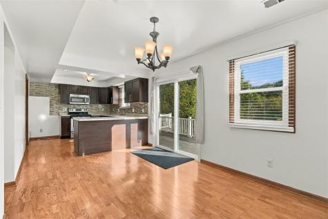 308 Lamplighter Circle Brighton Heights PA 15212