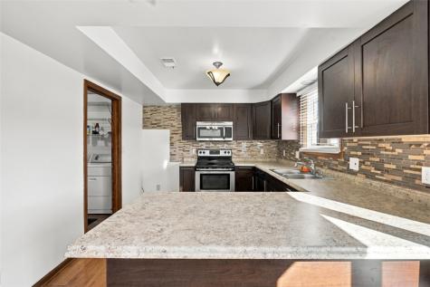 308 Lamplighter Circle Brighton Heights PA 15212