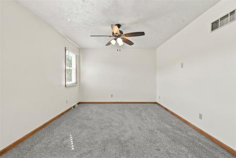 308 Lamplighter Circle Brighton Heights PA 15212