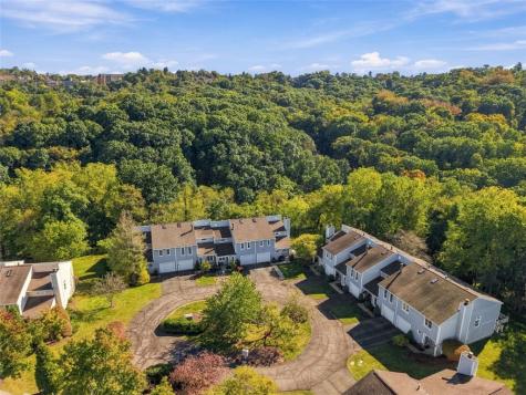 308 Lamplighter Circle Brighton Heights PA 15212