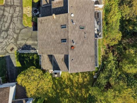 308 Lamplighter Circle Brighton Heights PA 15212