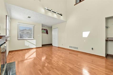 308 Lamplighter Circle Brighton Heights PA 15212