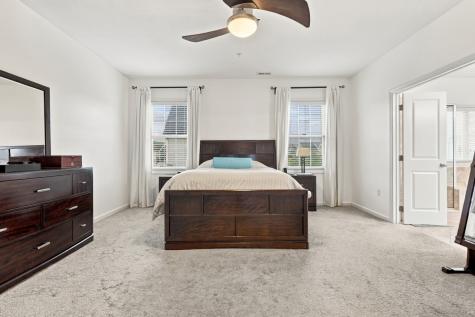 241 Riverfront Street Oakmont PA 15139