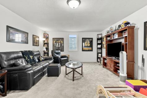 241 Riverfront Street Oakmont PA 15139