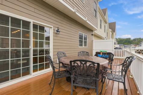 241 Riverfront Street Oakmont PA 15139