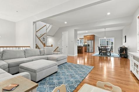 241 Riverfront Street Oakmont PA 15139