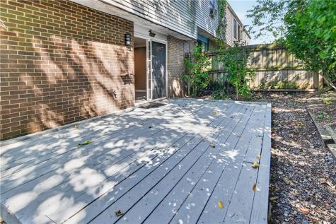 24 W Cortland Drive Kennedy Township PA 15136
