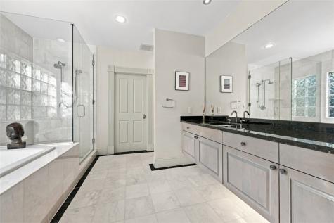 6308 Aylesboro Avenue Squirrel Hill PA 15217