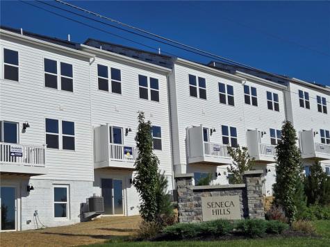 204 Paddock Lane Jackson Township PA 16037