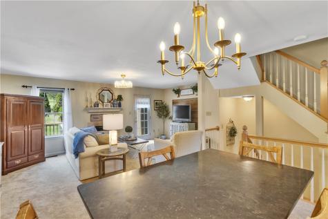 116 Hillvue Drive Seven Fields Boro PA 16046