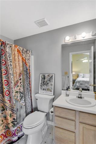 116 Hillvue Drive Seven Fields Boro PA 16046