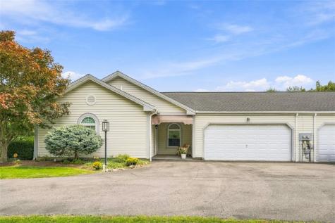 200 Huckleberry Court Marshall PA 15090