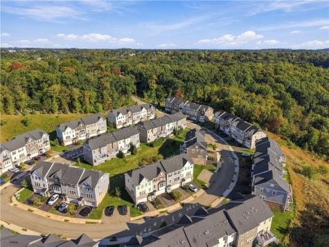 139 Curtis Court Ross Township PA 15237