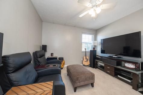65 New London Lane Oakmont PA 15139