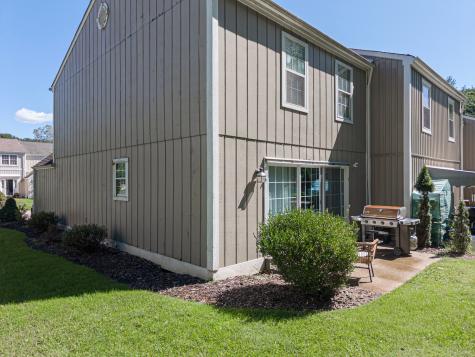 65 New London Lane Oakmont PA 15139