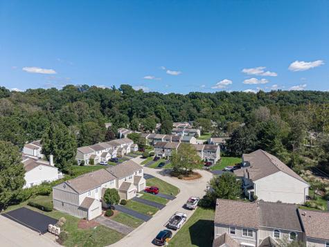 65 New London Lane Oakmont PA 15139