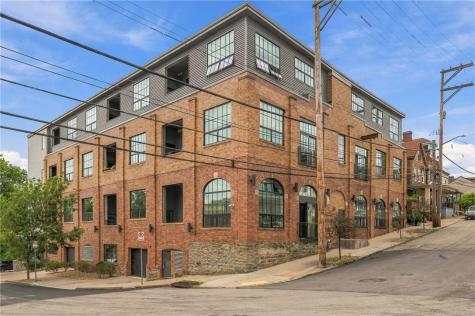 622 Gross Street Bloomfield PA 15224