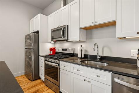 622 Gross Street Bloomfield PA 15224
