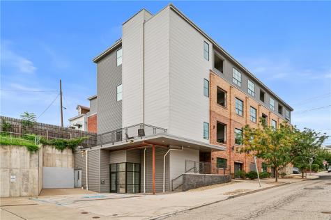 622 Gross Street Bloomfield PA 15224