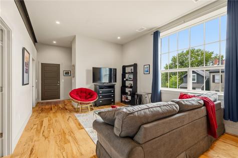 622 Gross Street Bloomfield PA 15224
