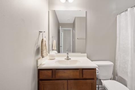 7 Roosevelt Drive Kennedy Township PA 15136