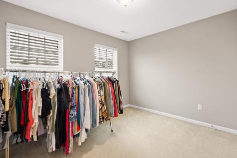 7 Roosevelt Drive Kennedy Township PA 15136