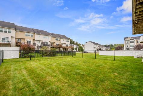 7 Roosevelt Drive Kennedy Township PA 15136