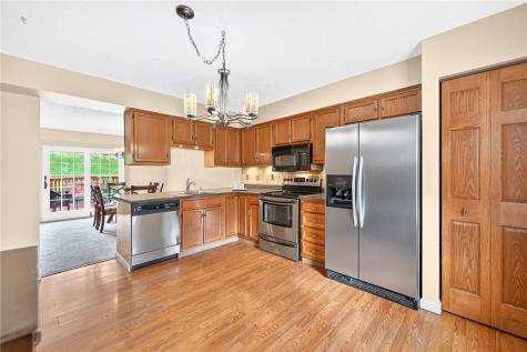 1605 Timber Trail Imperial PA 15126