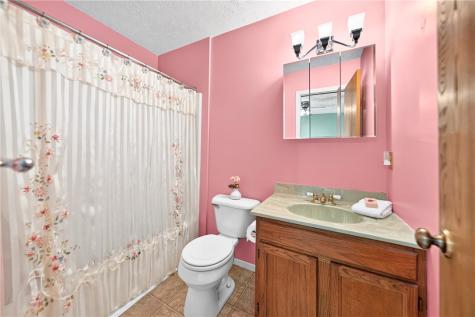 1605 Timber Trail Imperial PA 15126