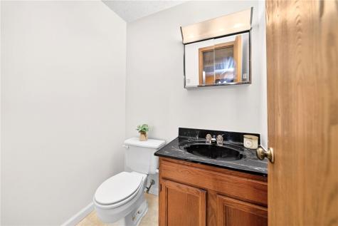 1605 Timber Trail Imperial PA 15126
