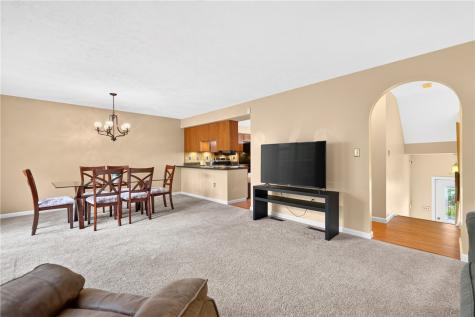 1605 Timber Trail Imperial PA 15126