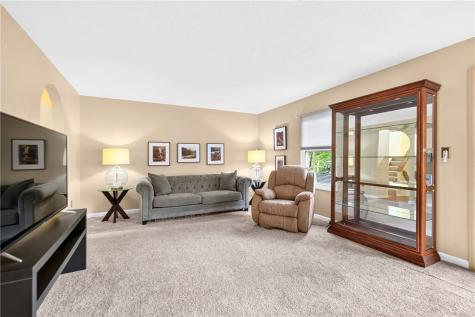 1605 Timber Trail Imperial PA 15126