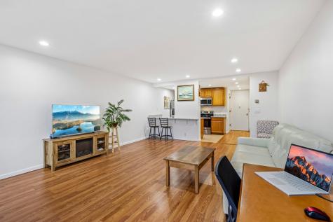 112 Washington Place Downtown Pgh PA 15219