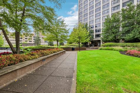 112 Washington Place Downtown Pgh PA 15219