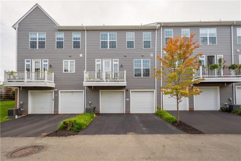 1422 Hastings Crescent South Fayette PA 15017