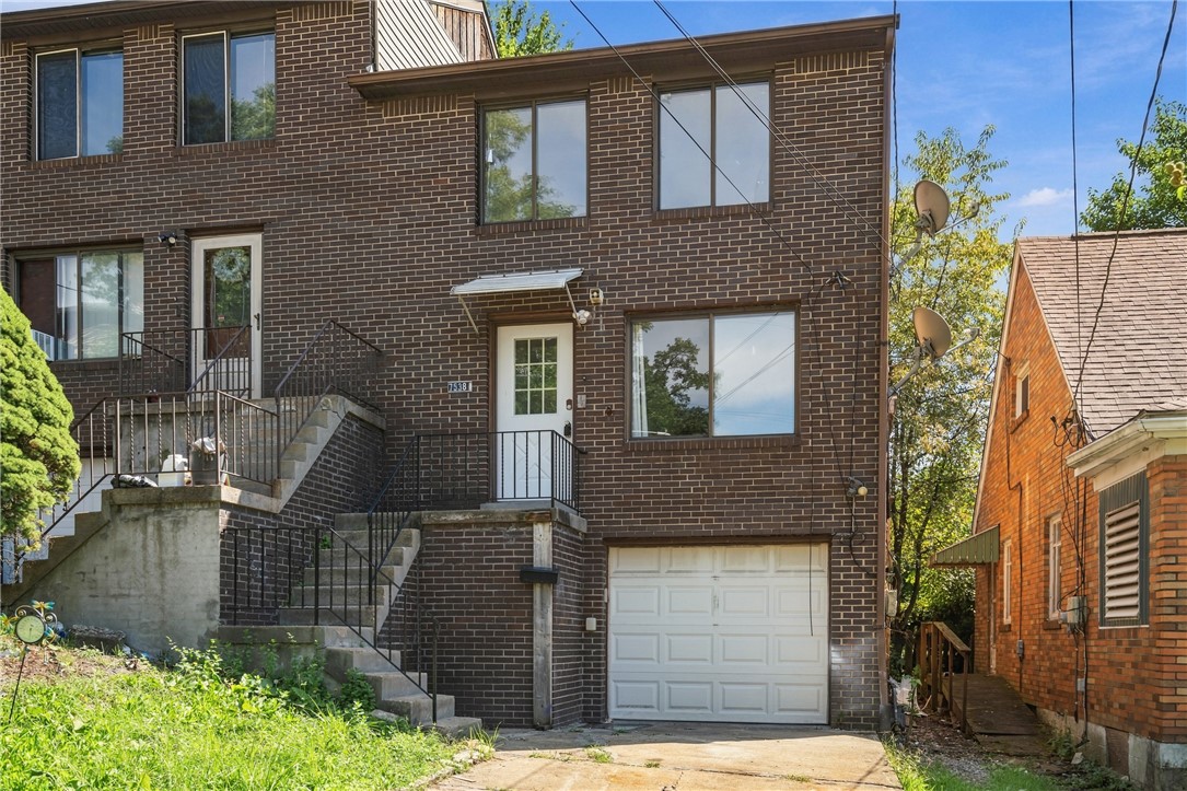 7538 Vernon Street Swissvale PA 15218