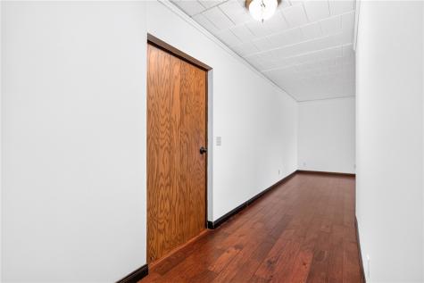 136 Centennial Avenue Sewickley PA 15143