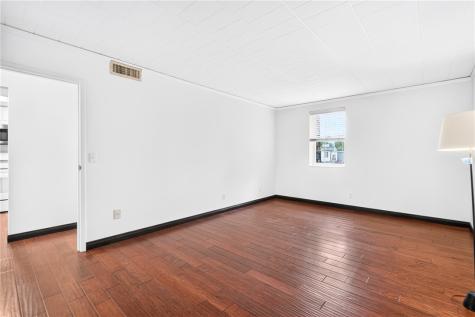 136 Centennial Avenue Sewickley PA 15143