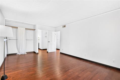 136 Centennial Avenue Sewickley PA 15143