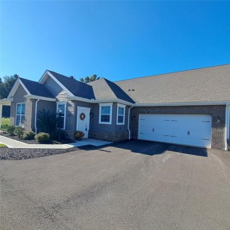 124 Independence Drive Jefferson Township PA 16023