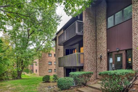 1205 Dutilh Road Cranberry Township PA 15042