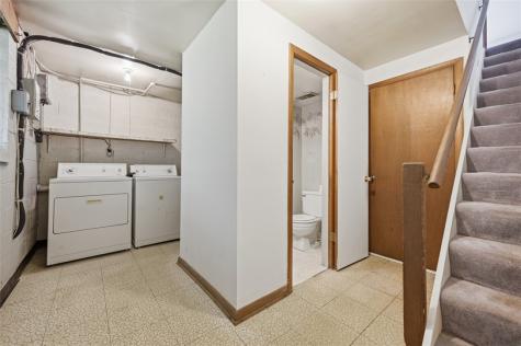 232 S Grandview Crafton PA 15205