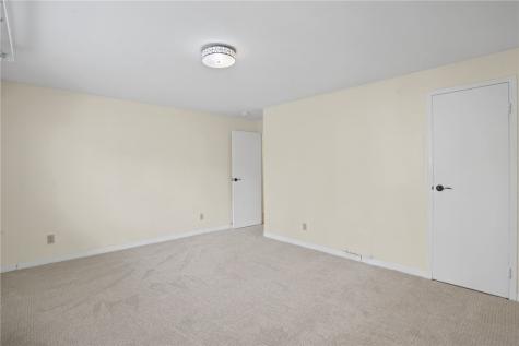 4601 Fifth Oakland PA 15213