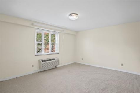 4601 Fifth Oakland PA 15213