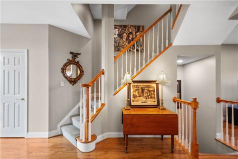 2380 Hilltop Road Collier Township PA 15142