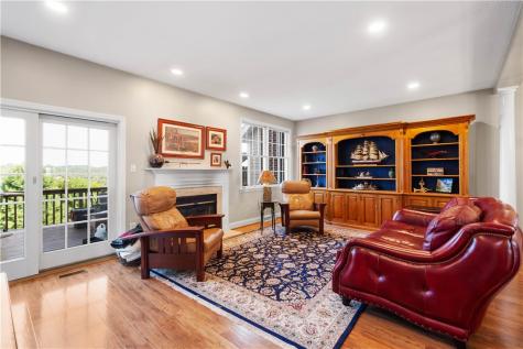 2380 Hilltop Road Collier Township PA 15142