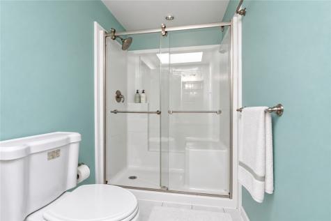 2592A Grouse Ridge Franklin Park PA 15090