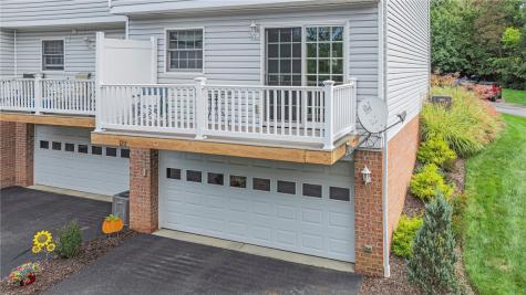 122 Castle View Drive Mckees Rocks PA 15136