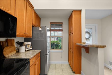 2010 Bandek Lane Cecil PA 15055