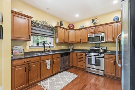 102 Lenox Drive Imperial PA 15126